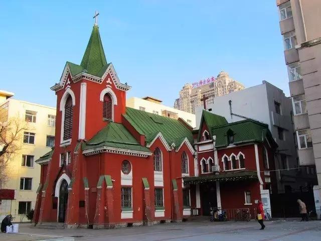 探访百年老建筑 冰城老教堂
